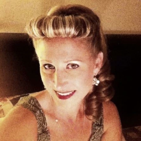 Meet your Posher, Rachel - Picture 14 of 14